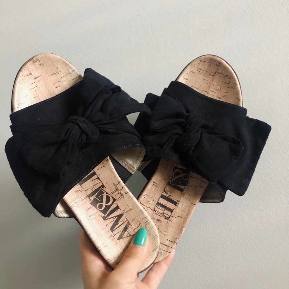 Sam&Libby // Slip-on Bow Sandals
